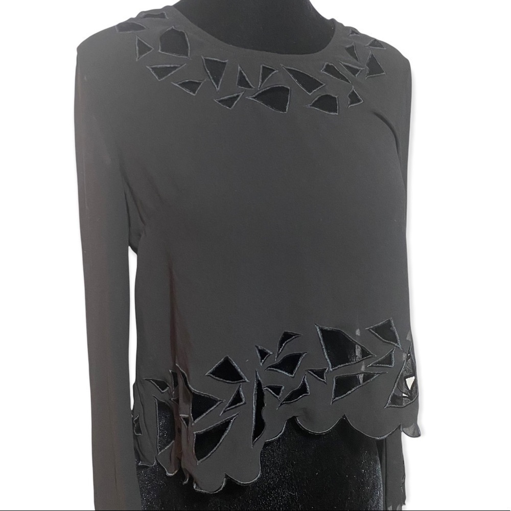 L’Amour Nanette Lepore Black Long Sleeve Blouse with Cut-Outs - Picture 2 of 3